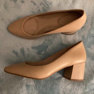 Taryn Rose Nude Pumps Block Heel Matte Leather